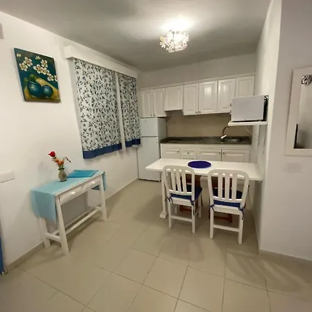 Daire Corralejo Beach Apartament *